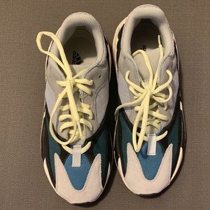 YEEZY BOOST 700 “ WAVE RUNNER “ MENS